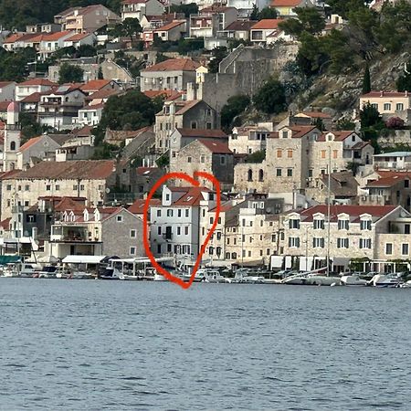 Apartments And Rooms Ille Σίμπενικ Εξωτερικό φωτογραφία