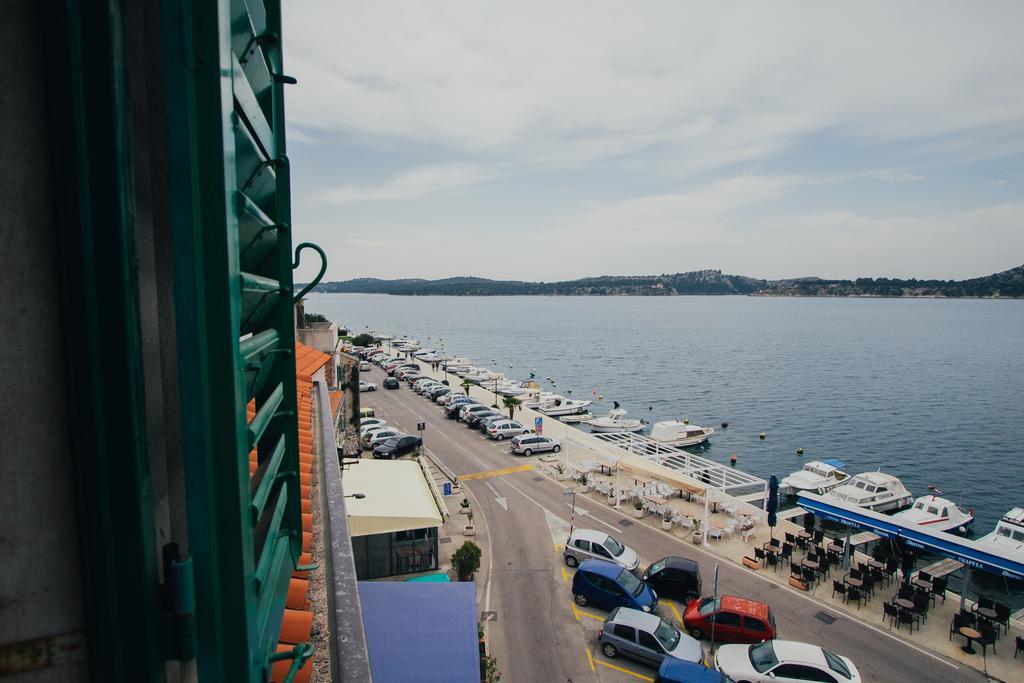 Apartments And Rooms Ille Σίμπενικ Δωμάτιο φωτογραφία