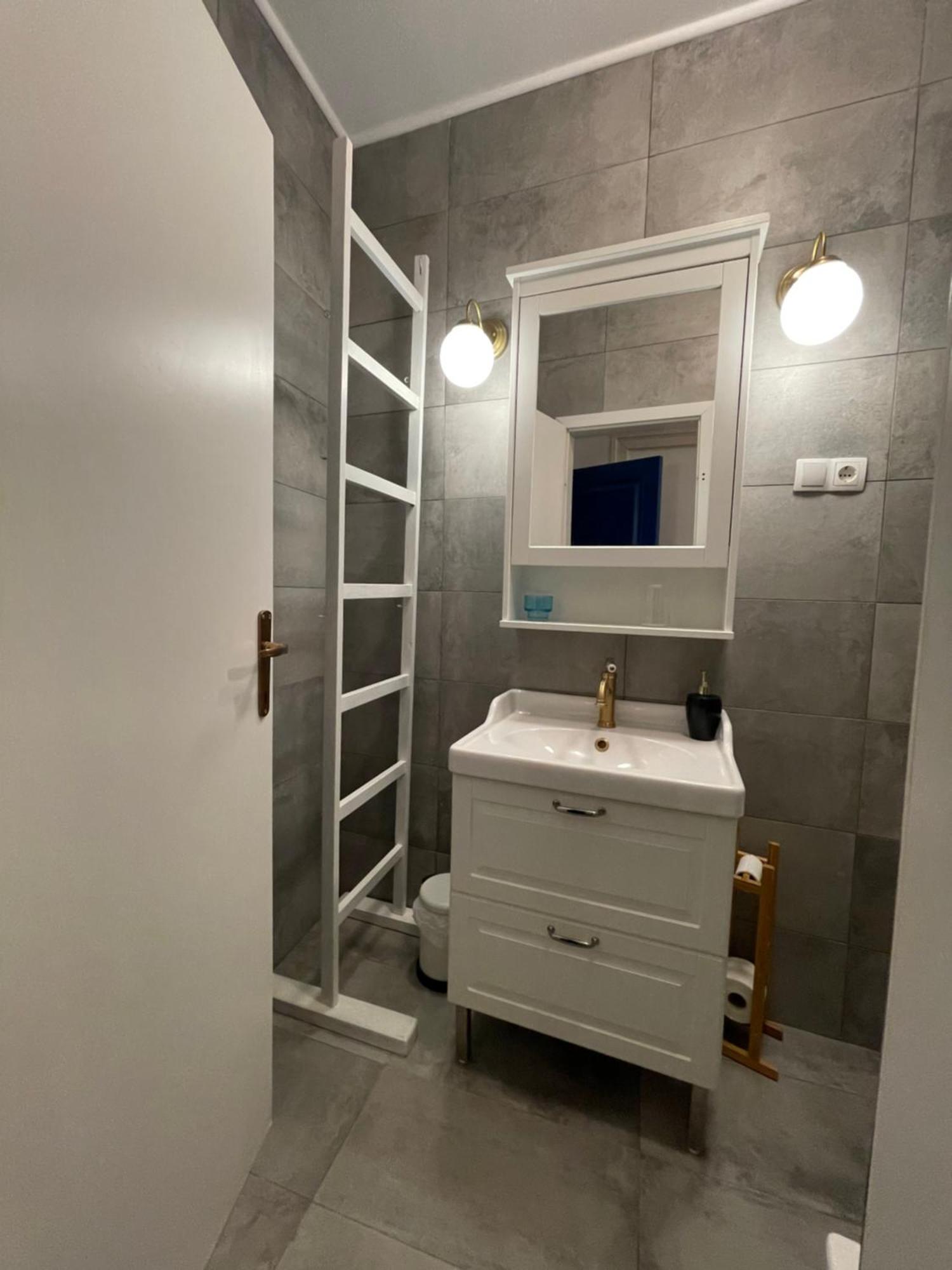 Apartments And Rooms Ille Σίμπενικ Εξωτερικό φωτογραφία