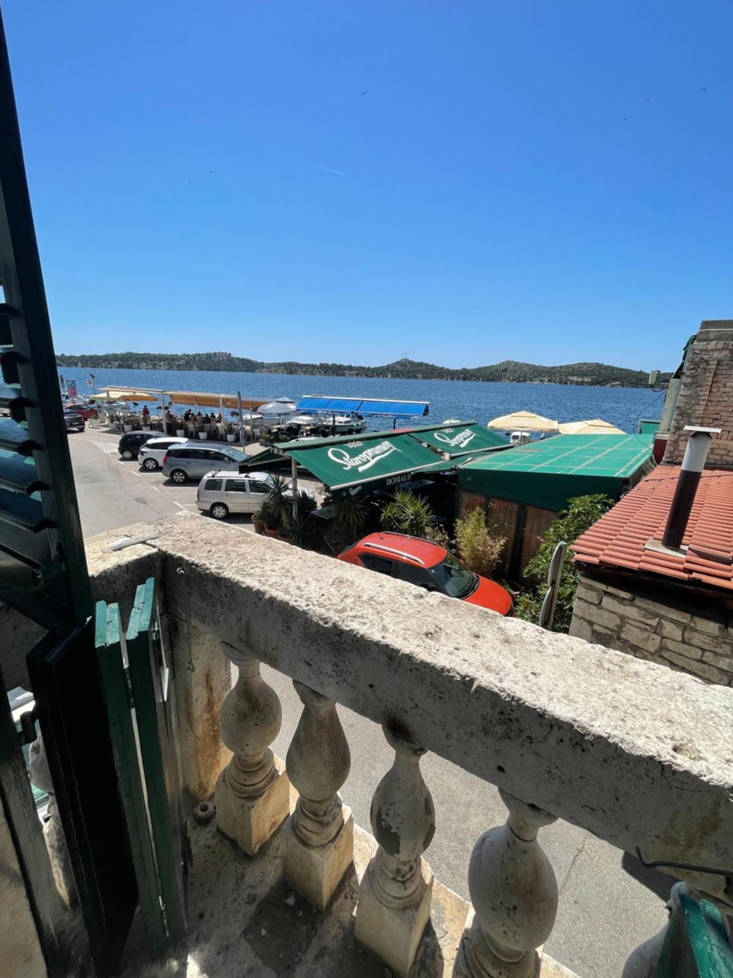 Apartments And Rooms Ille Σίμπενικ Εξωτερικό φωτογραφία