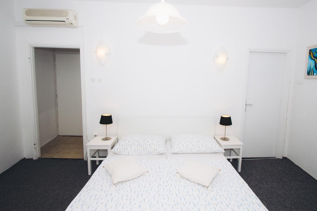 Apartments And Rooms Ille Σίμπενικ Εξωτερικό φωτογραφία