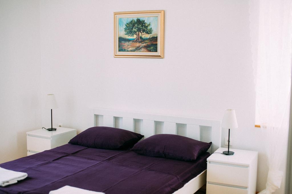 Apartments And Rooms Ille Σίμπενικ Εξωτερικό φωτογραφία