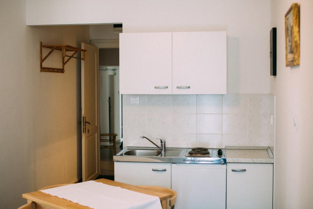Apartments And Rooms Ille Σίμπενικ Εξωτερικό φωτογραφία